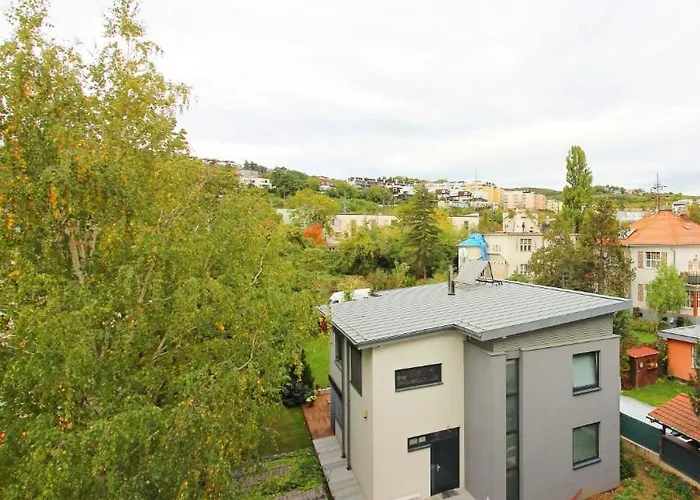 Gazde/Camere de închiriat Ua Private In Bratislava